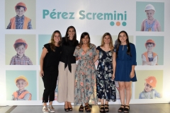 Fundación-Perez-Scremini-y-representantes-de-Farmashop.-Fernanda-Praderi-Sofía-San-Cristóbal-Lorena-Palmieri-Florencia-Blanco-y-Adriana-Viazzi.